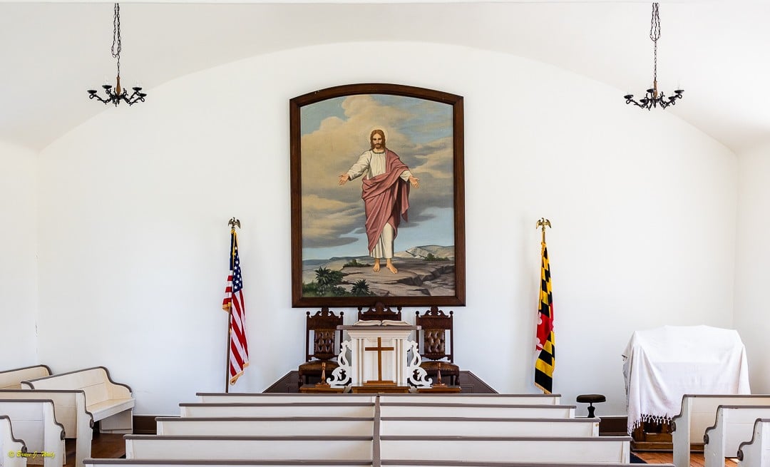 Pine Grove Chapel - Altar 2